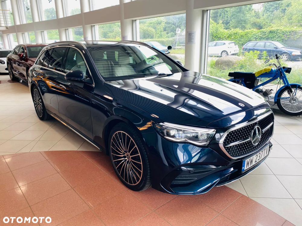 Mercedes-Benz Klasa E 220 d mHEV 4-Matic AMG 9G-Tronic - 4