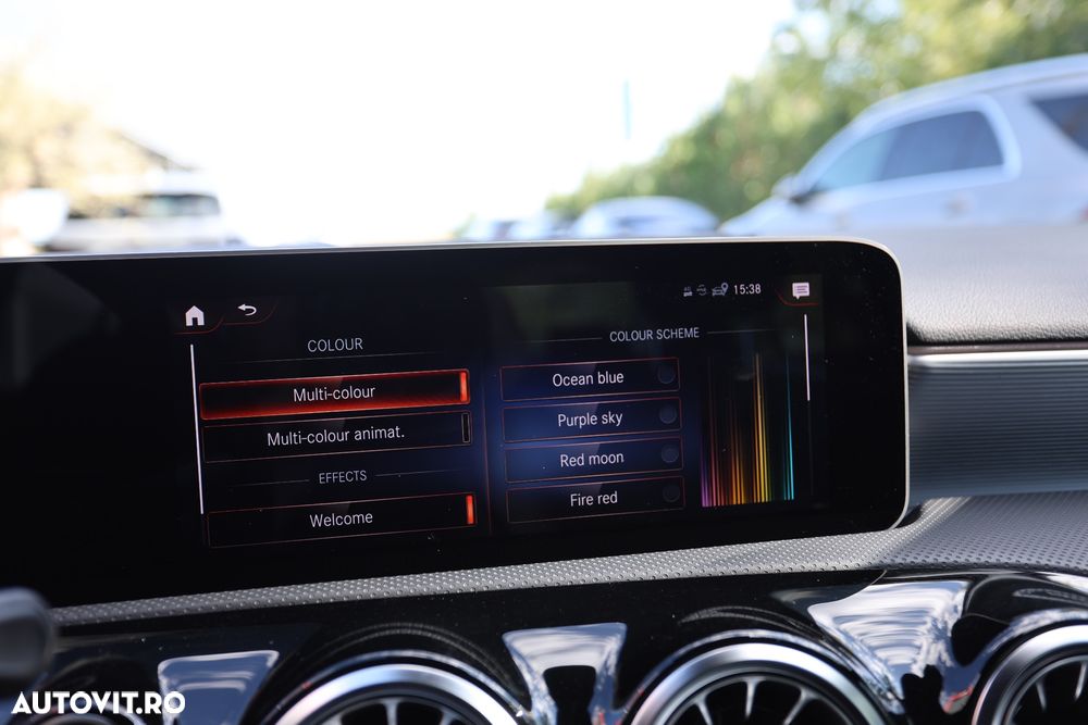 Mercedes-Benz A 200 d 8G-DCT Edition 2020 - 28