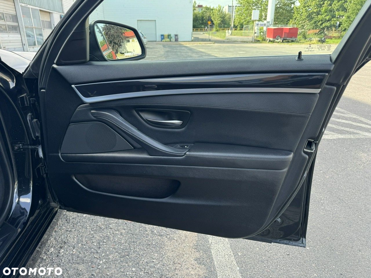 BMW Seria 5 - 34