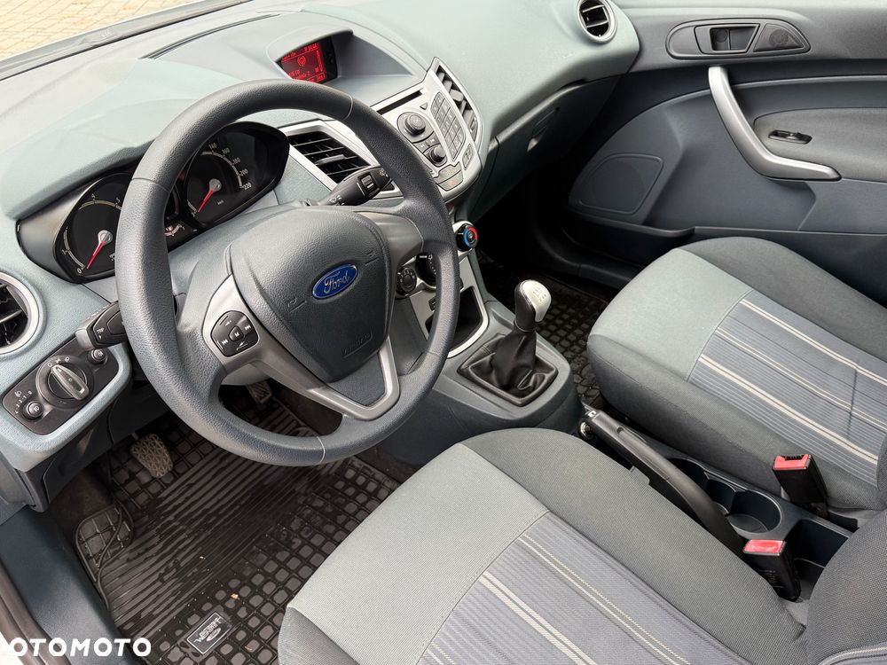 Ford Fiesta 1.25 Ambiente - 7