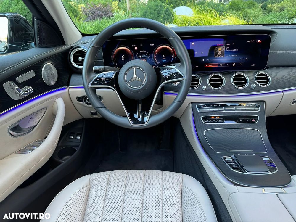 Mercedes-Benz E 300 4MATIC Aut. - 9