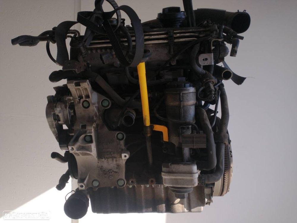 MOTOR COMPLETO VOLKSWAGEN TOURAN 2004 -AVQ - 3