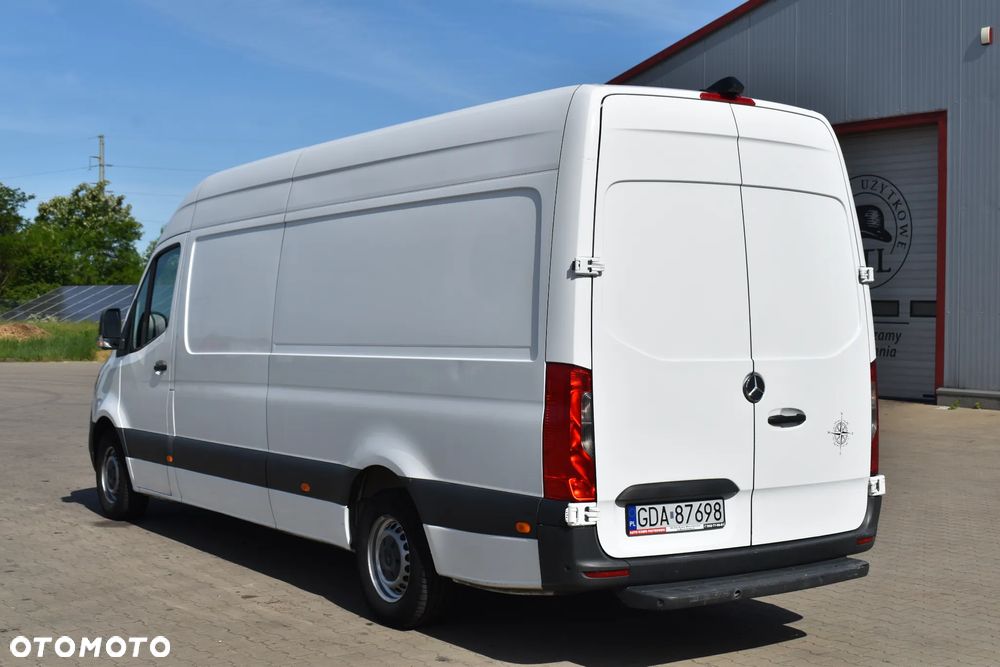 Mercedes-Benz Sprinter - 6