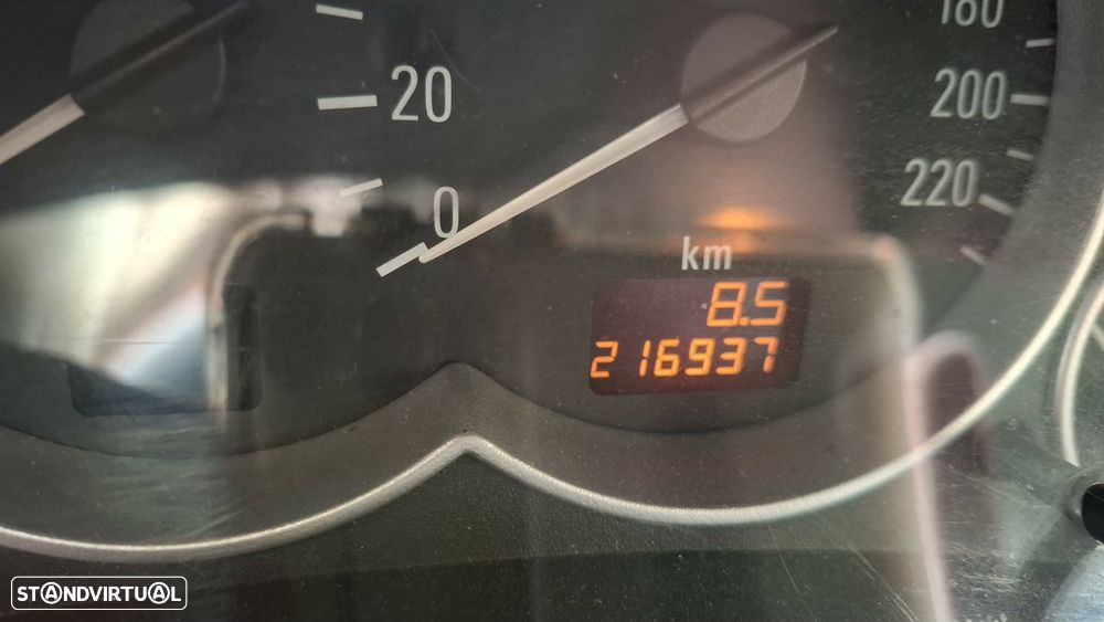 Opel Corsa 1.2 16V Enjoy Easytronic - 17