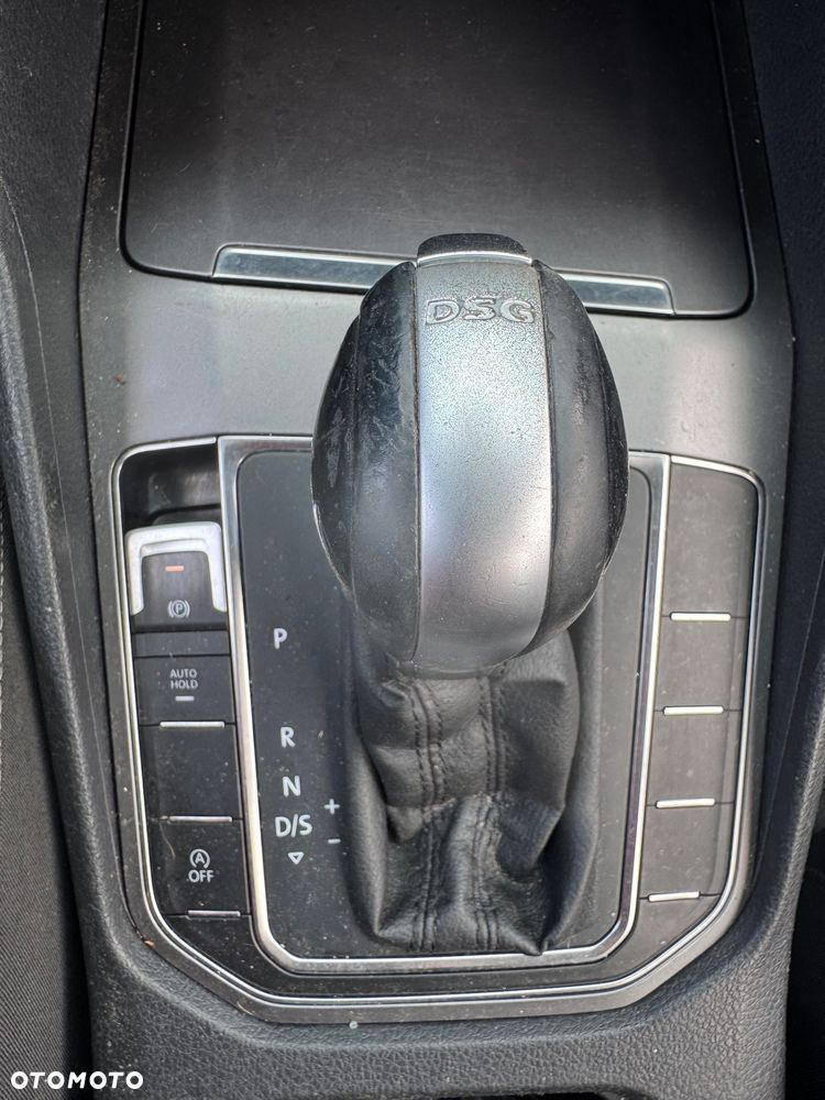 Volkswagen Golf Sportsvan 1.6 TDI BlueMotion Technology DSG Comfortline - 21