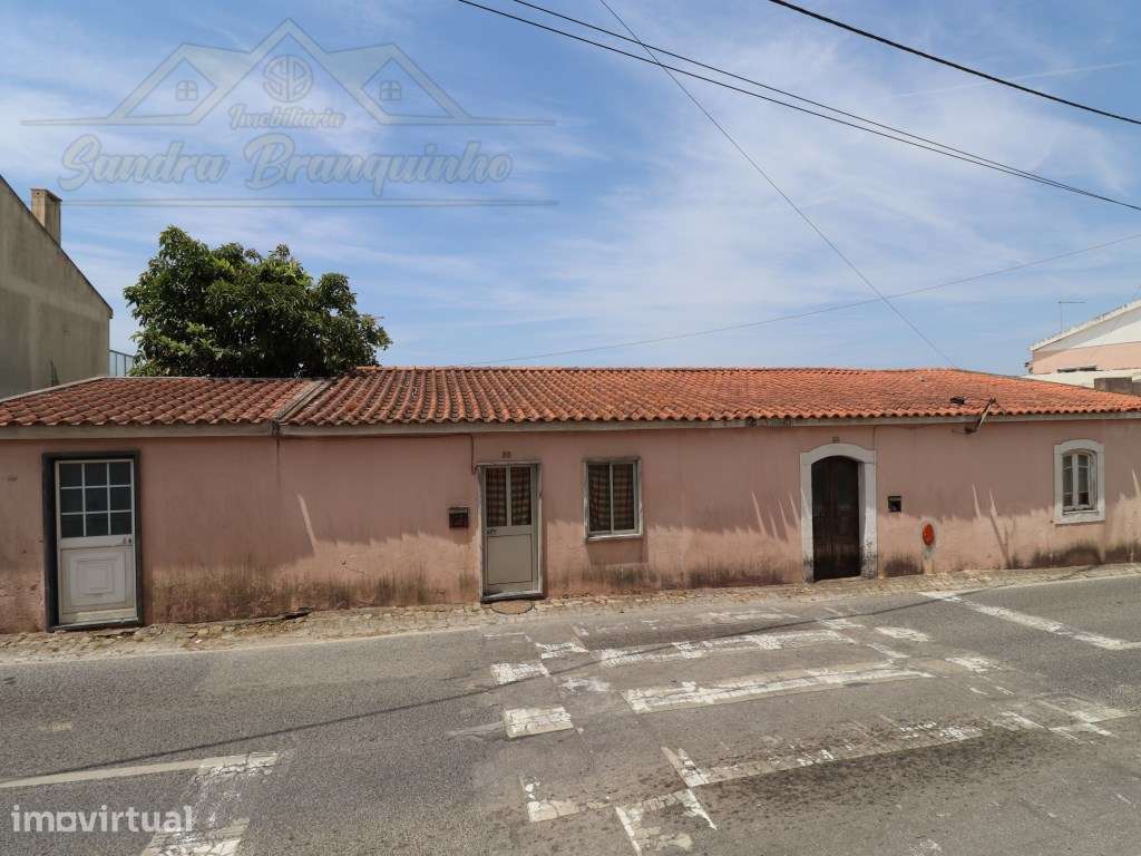 Moradia +TERRENO de 2700m2(urbano) - Grande imagem: 4/17