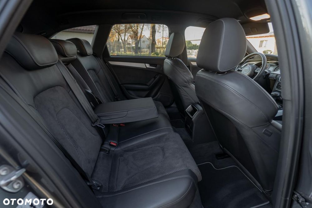 Audi A4 Avant 2.0 TDI Quattro Sport S tronic - 24