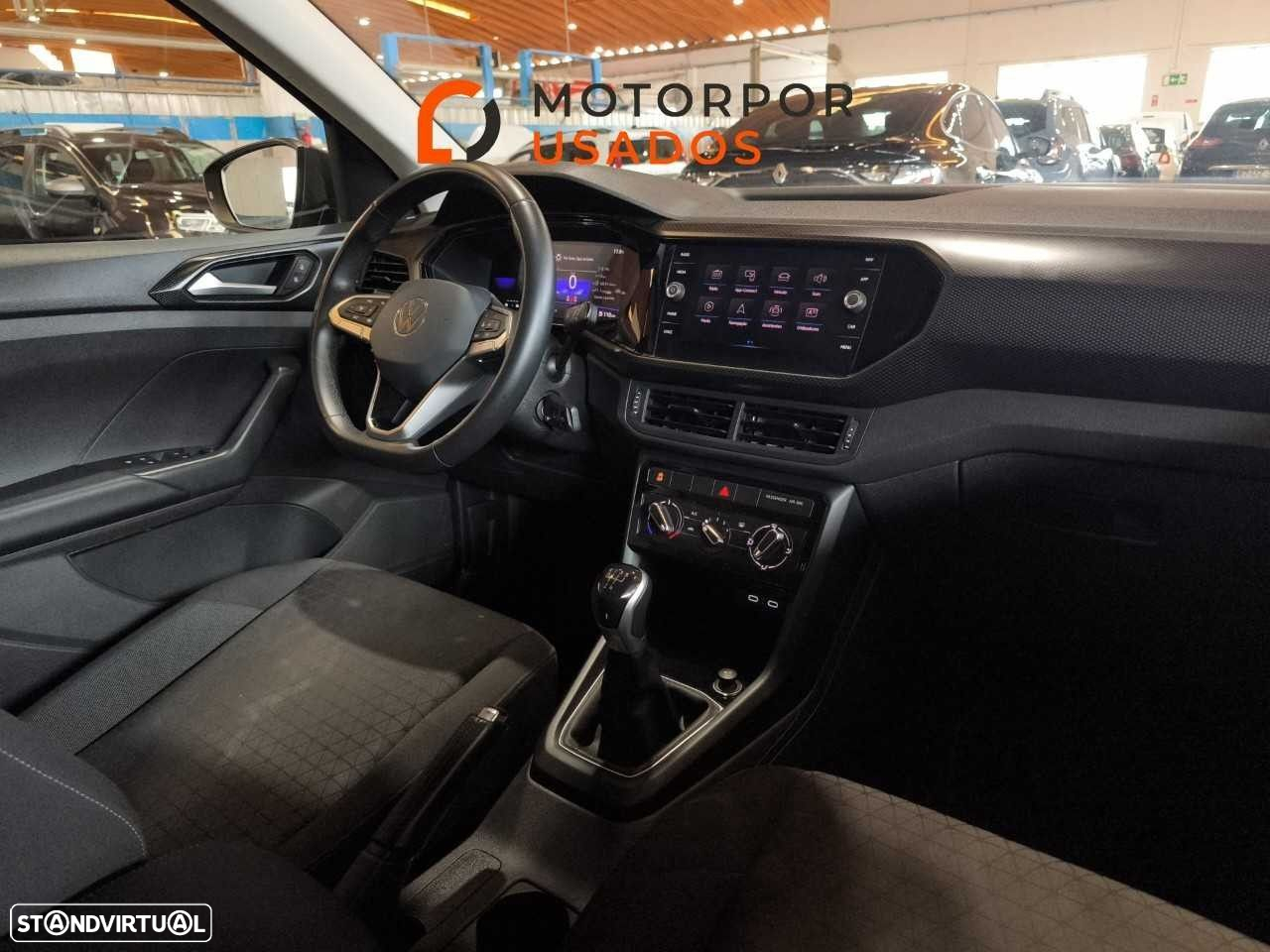 VW T-Cross - 10