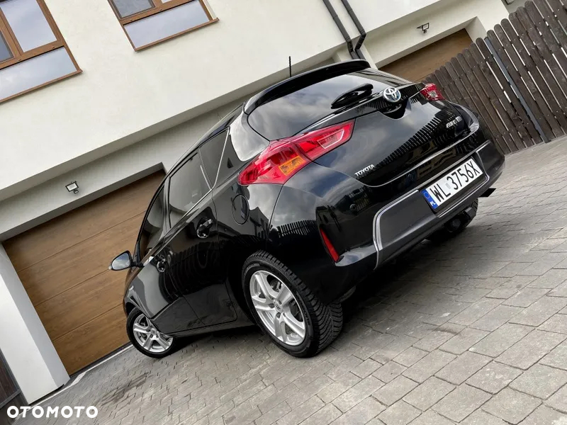 Toyota Auris - 23