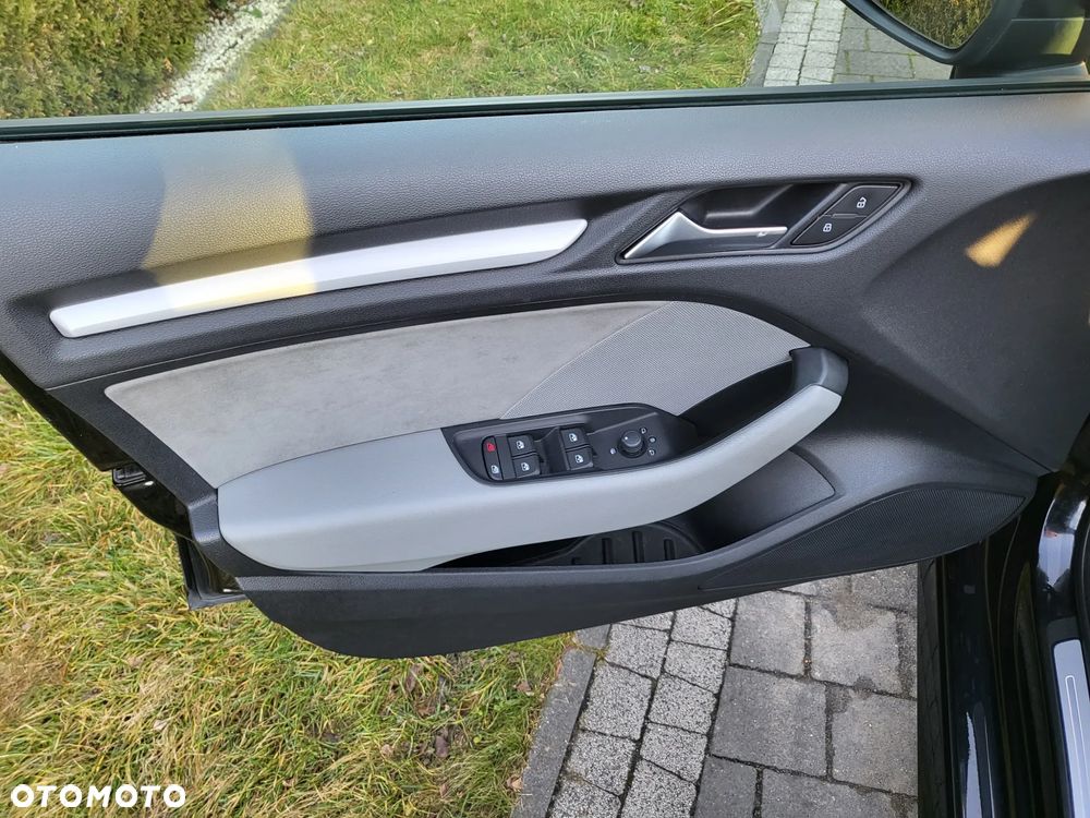 Audi A3 Limousine 35 TFSI Sport S tronic - 28