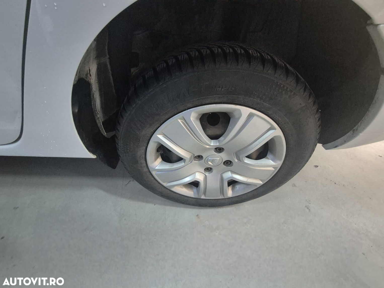 Dacia Logan - 4