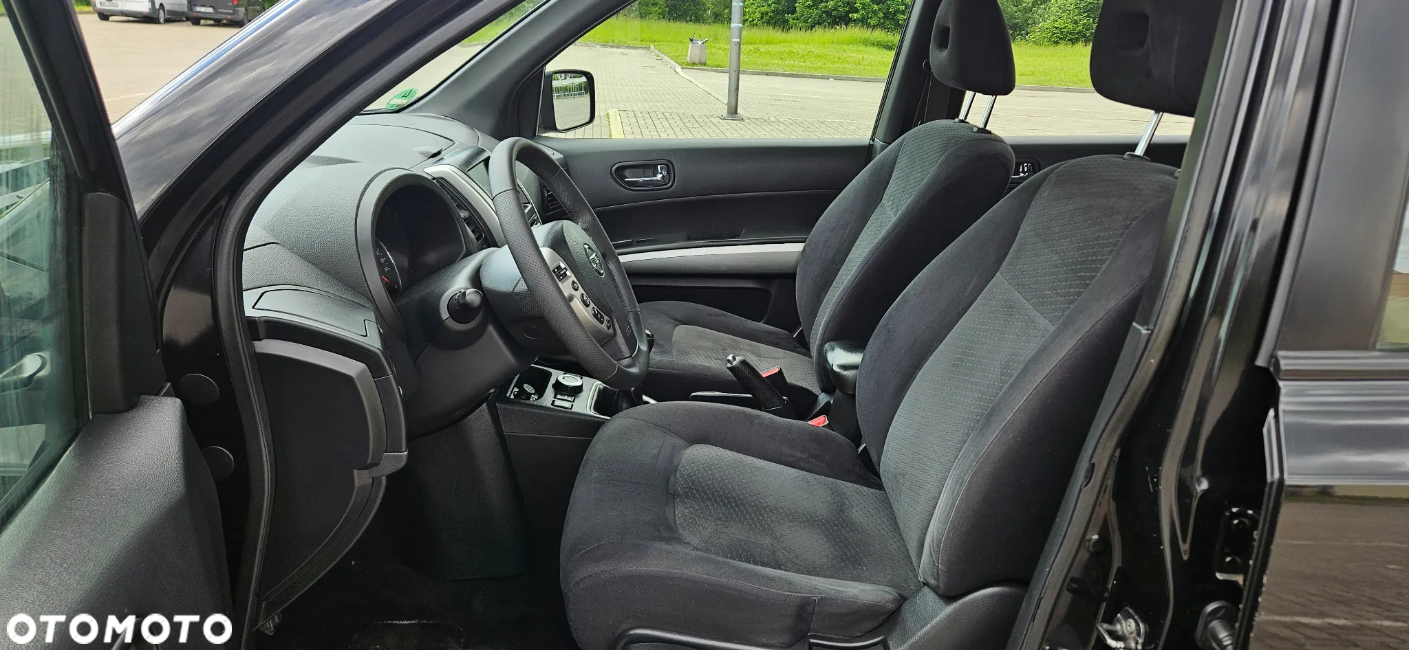 Nissan X-Trail 2.0 dCi 4x4 DPF Platinum - 5