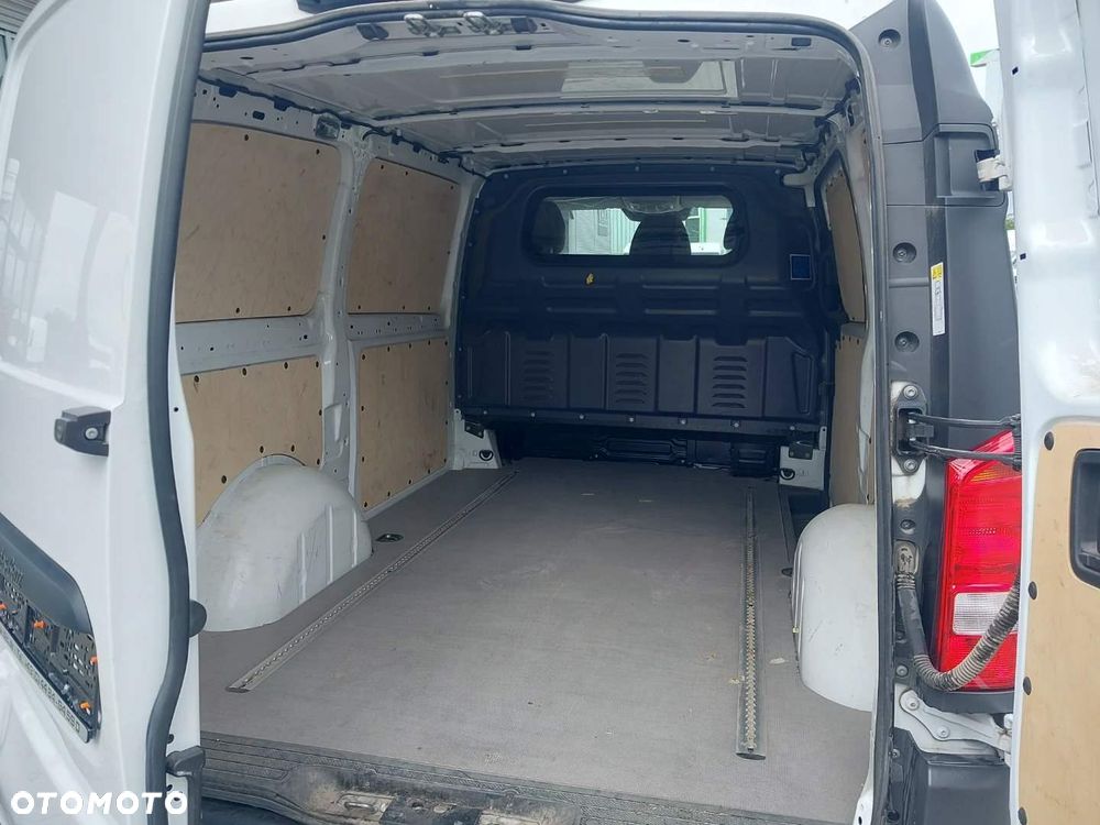 Mercedes-Benz Vito - 23