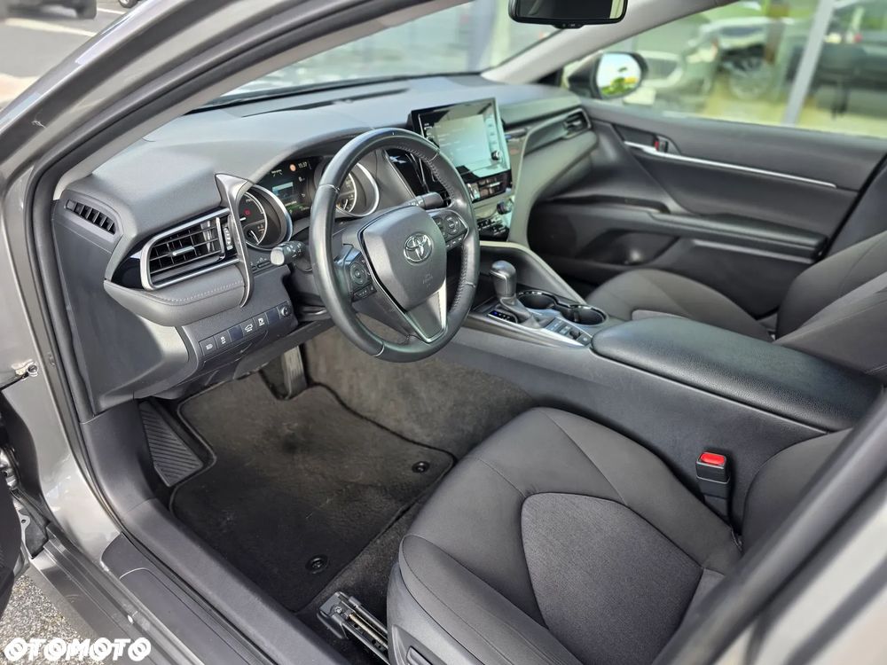 Toyota Camry 2.5 Hybrid Prestige CVT - 21