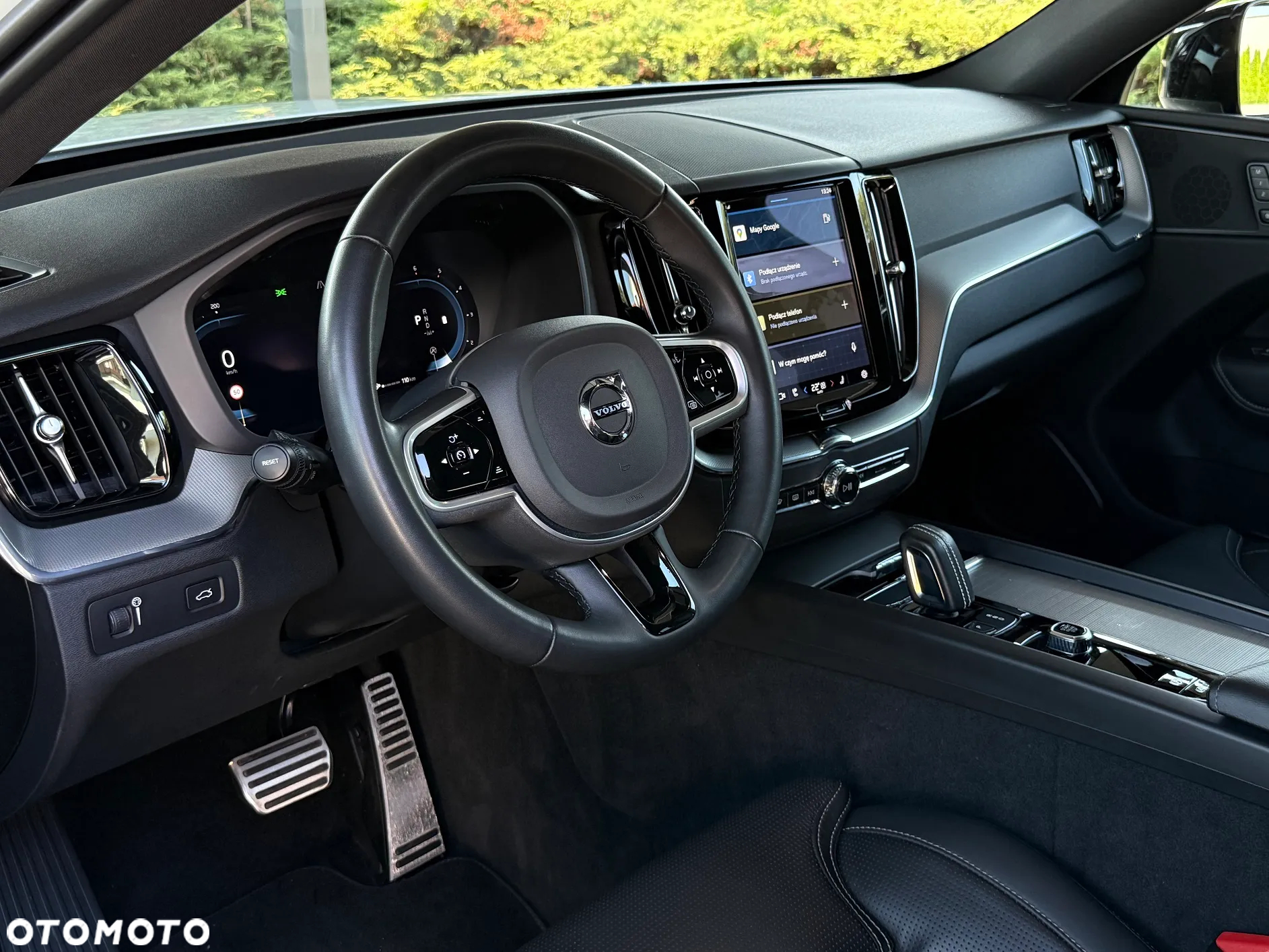 Volvo XC 60 B4 D AWD Plus Dark - 8