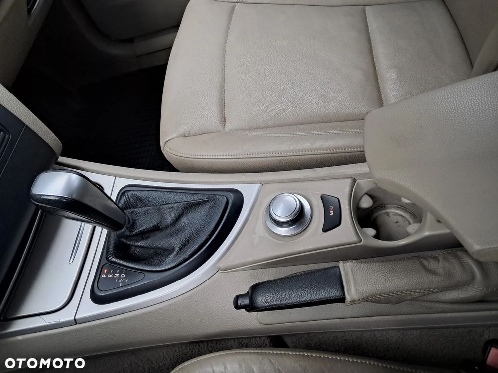 BMW Seria 1 - 23