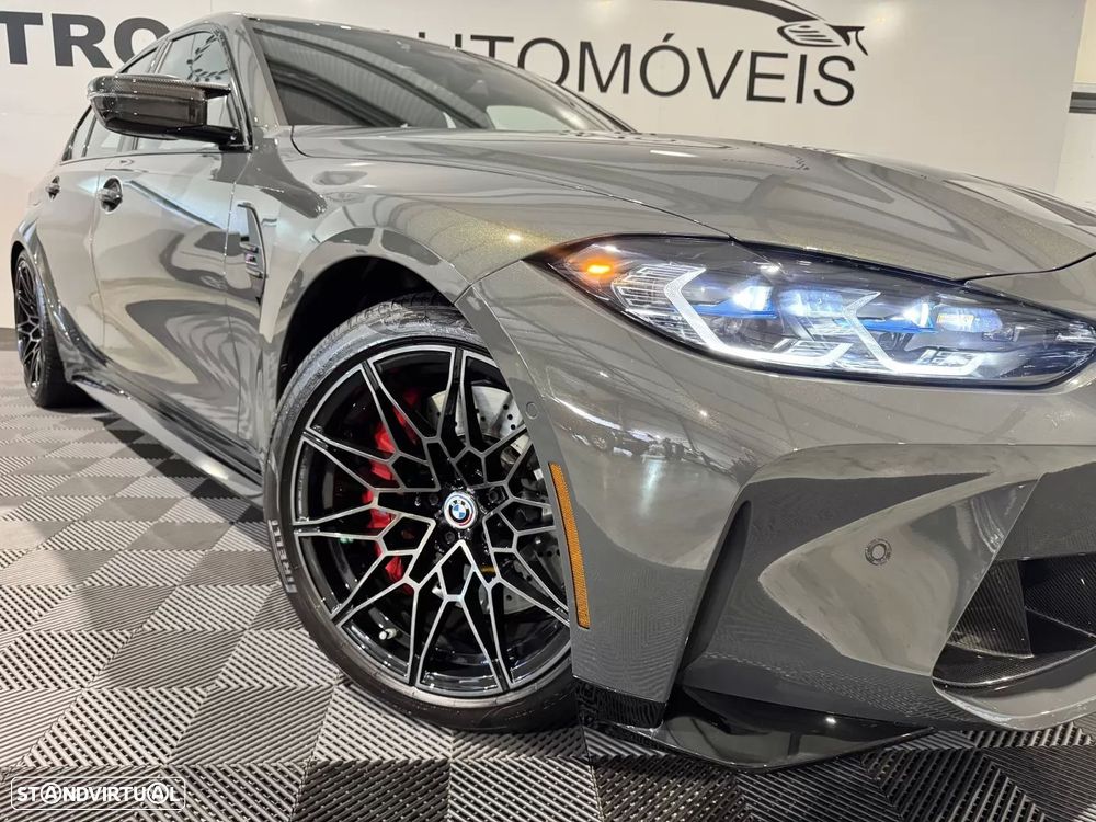 BMW M3 Competition xDrive Pack 50 anos M - 15