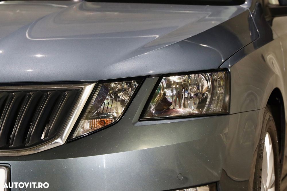 Skoda Octavia 2.0 TDI Drive - 35