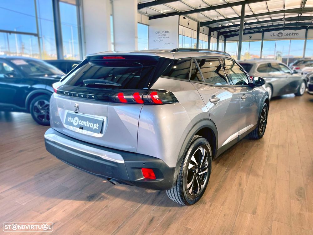 Peugeot 2008 1.2 PureTech Allure - 4