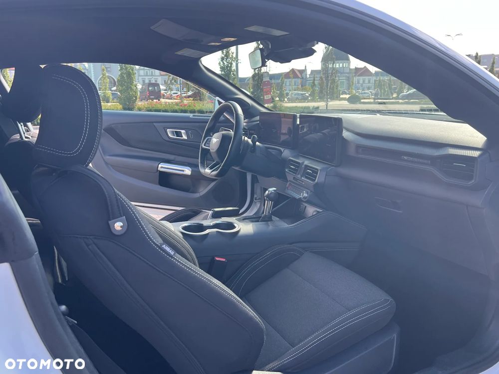 Ford Mustang 2.3 EcoBoost - 17