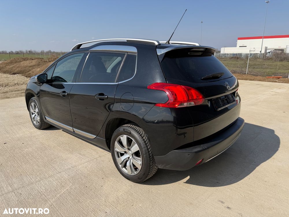 Peugeot 2008 82 VTI Allure - 17