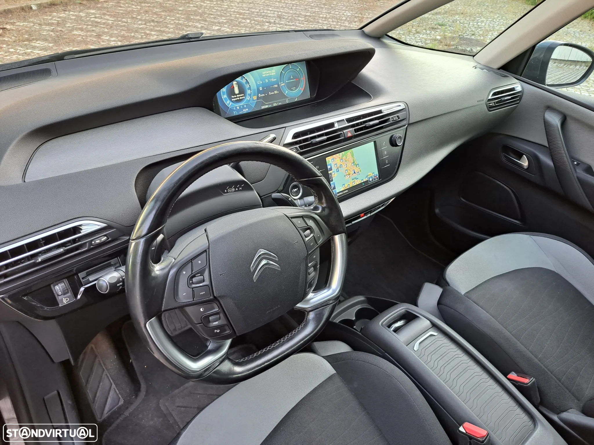 Citroën C4 Grand Picasso 1.6 HDi Exclusive CMP6 - 15