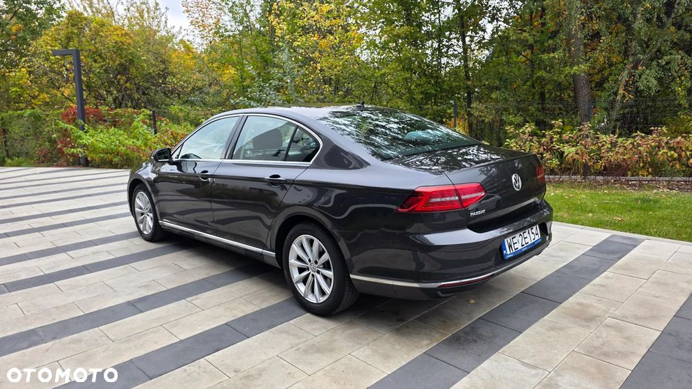 Volkswagen Passat - 3