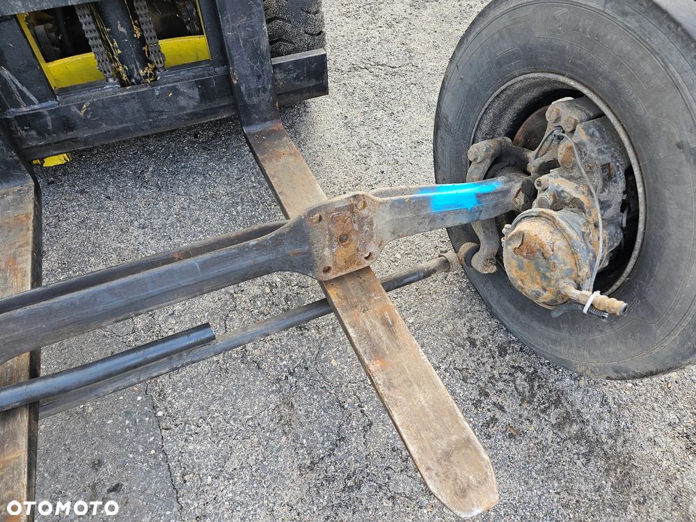 BELKA OŚ PRZEDNIA PIASTY PIASTA ZWROTNICE RENAULT MIDLUM DCI DXI FELGI 19,5'' - 9