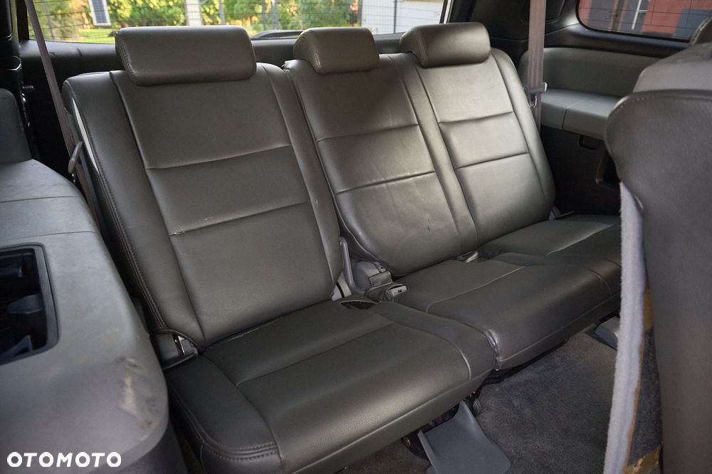 Toyota Sequoia - 25