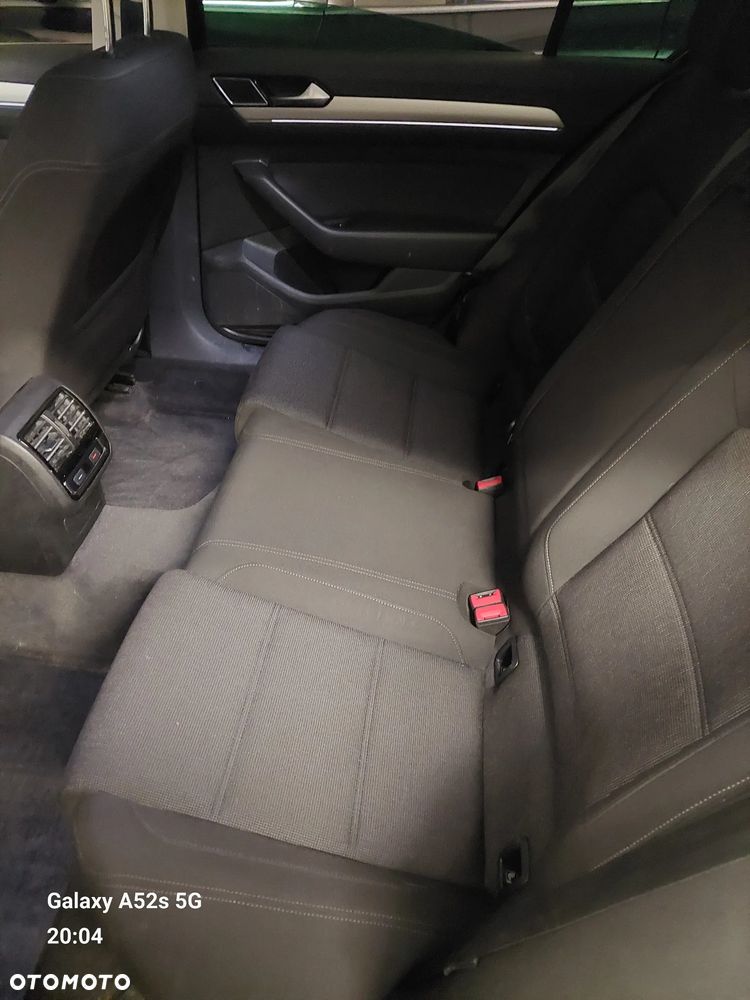 Volkswagen Passat 1.8 TSI BMT Comfortline - 8
