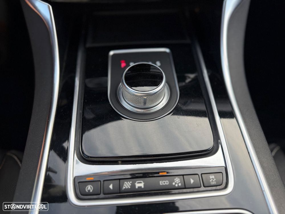 Jaguar XF 2.0 D R-Sport Aut. - 17