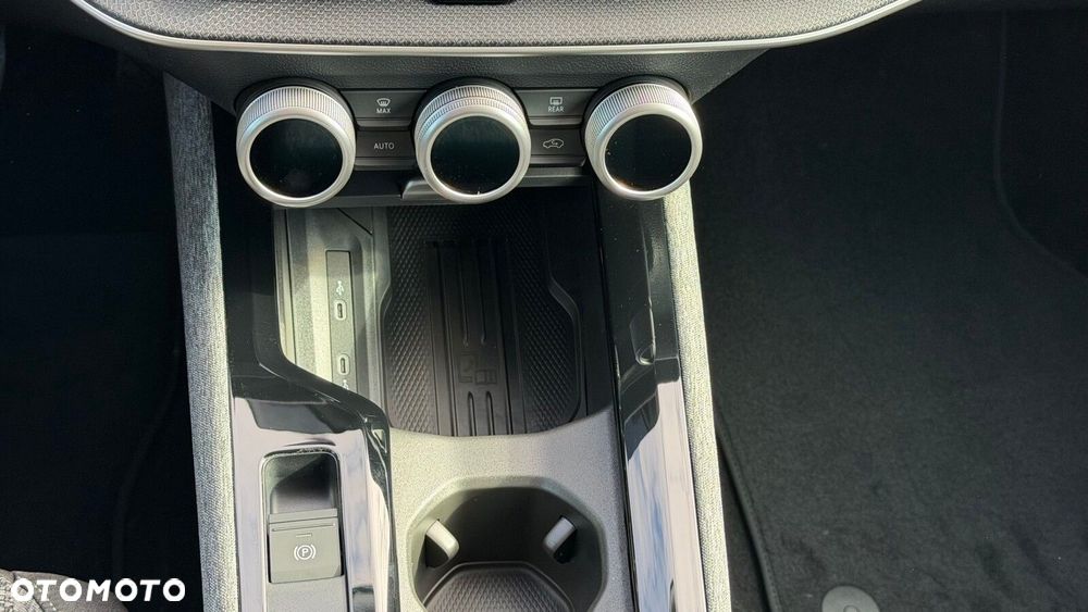 Skoda Superb 2.0 TDI SCR Drive DSG - 15