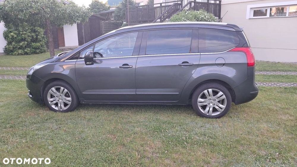 Peugeot 5008 155 THP Active - 1