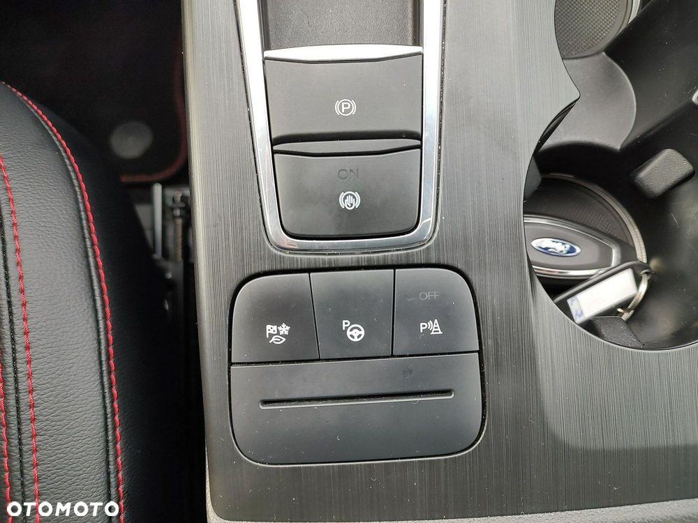 Ford Kuga 2.5 FHEV FWD ST-Line eCVT - 21