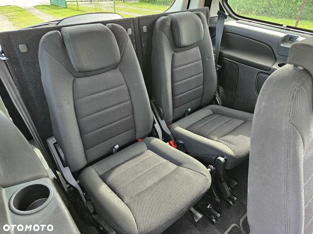 Ford Galaxy 2.0 TDCi Titanium - 13