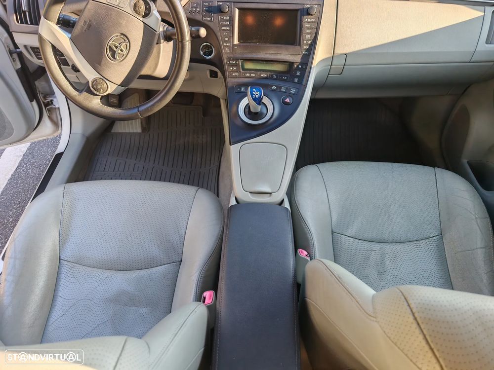 Toyota Prius 1.8 Premium+Pele+GPS - 15