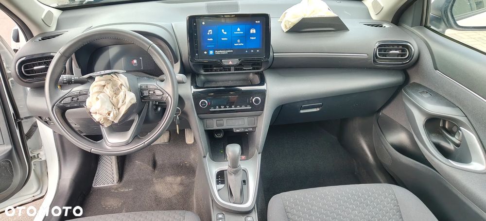 Toyota Yaris Cross Hybrid 1.5 Comfort - 9