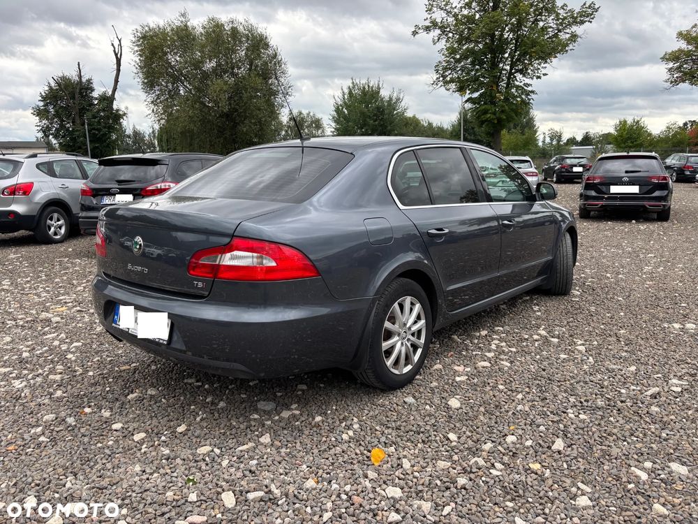 Skoda Superb 1.8 TSI Exclusive - 3