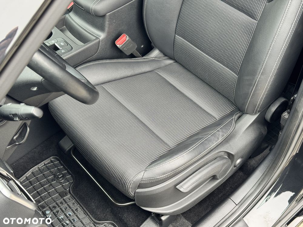 Kia Sportage 1.6 T-GDI Black Edition 2WD DCT - 10