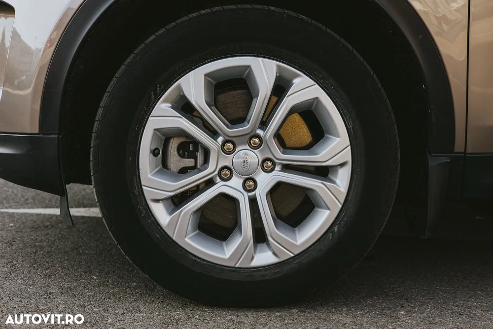 Land Rover Discovery 2.0 L TD4 SE - 7