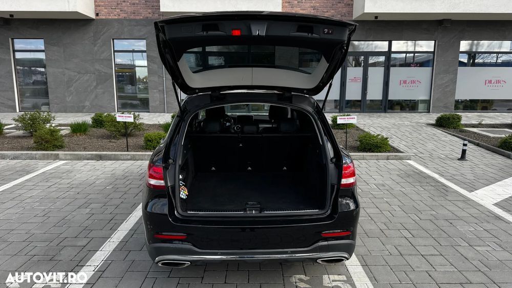 Mercedes-Benz GLC 300 4MATIC 9G-TRONIC AMG Line - 16