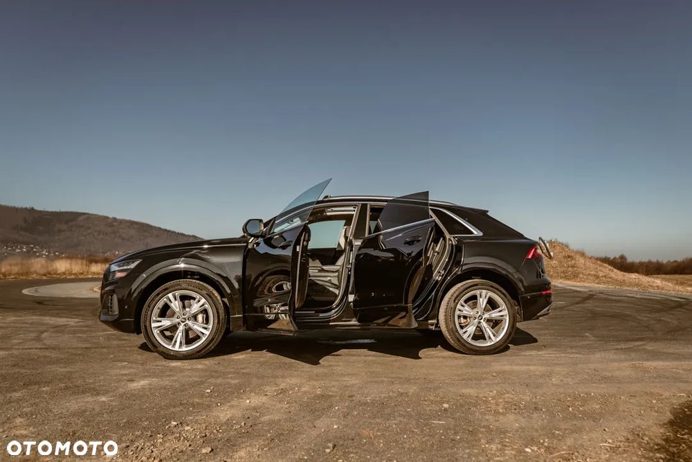 Audi Q8 55 TFSI quattro tiptronic - 28