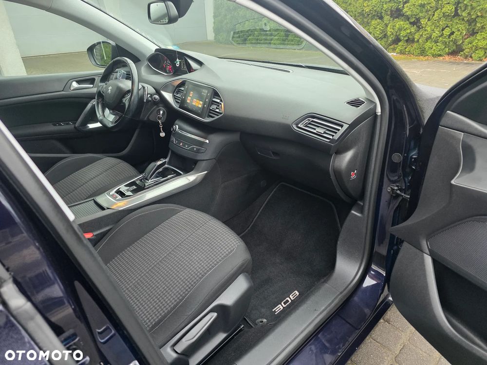 Peugeot 308 BlueHDi 130 EAT6 Stop & Start Allure - 17