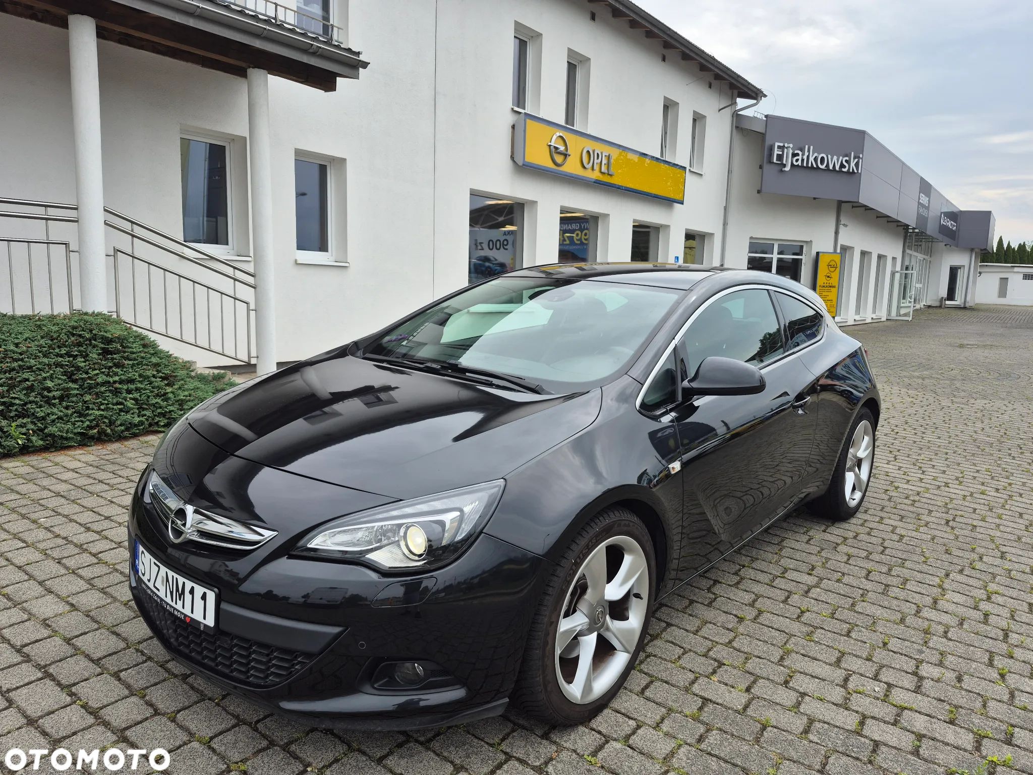 Opel Astra IV GTC 1.6 T Sport - 1