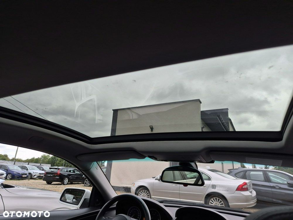 BMW Seria 6 650 i - 25