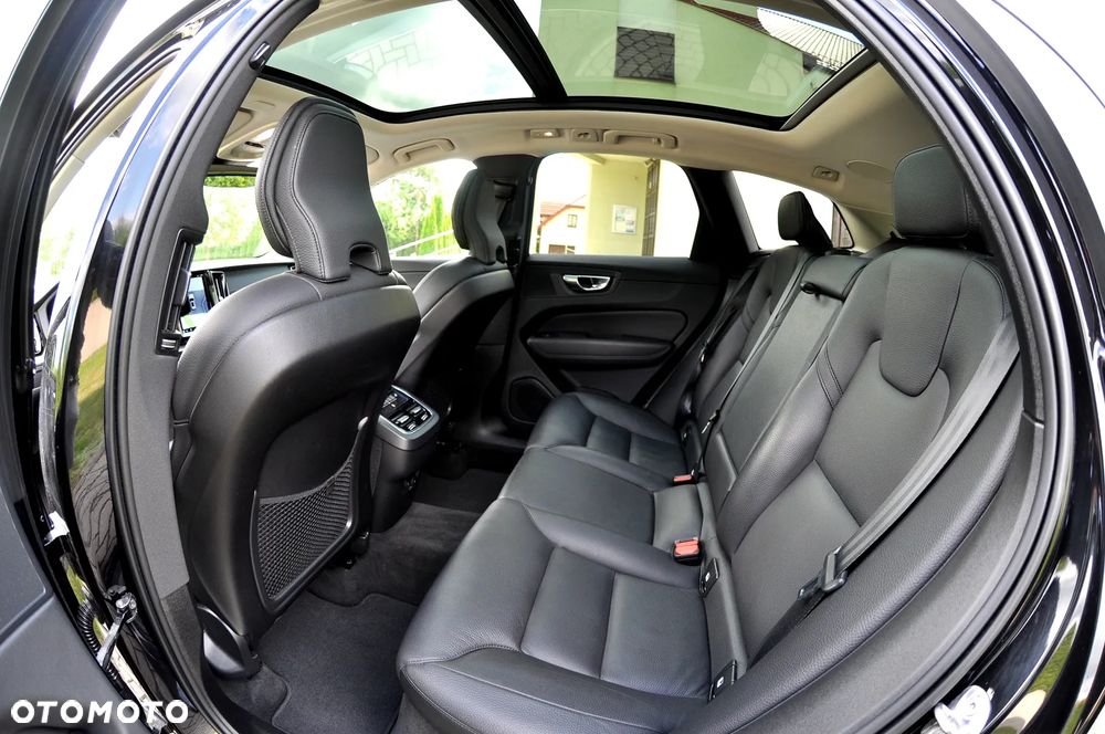 Volvo XC 60 B5 D AWD Geartronic Inscription - 22