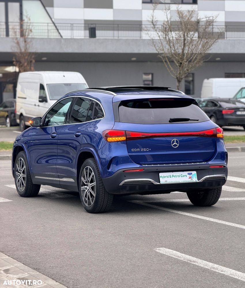 Mercedes-Benz EQA 250+ AMG Line - 4