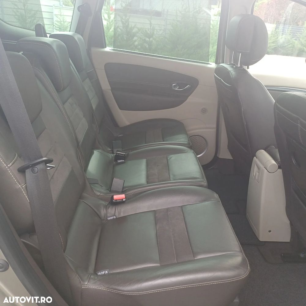 Renault Grand Scenic Energy dCi 130 Start & Stop Bose Edition - 12