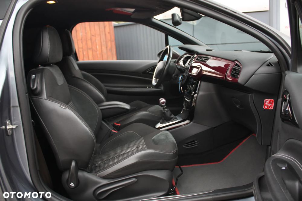 Citroën DS3 THP 155 SportChic - 22