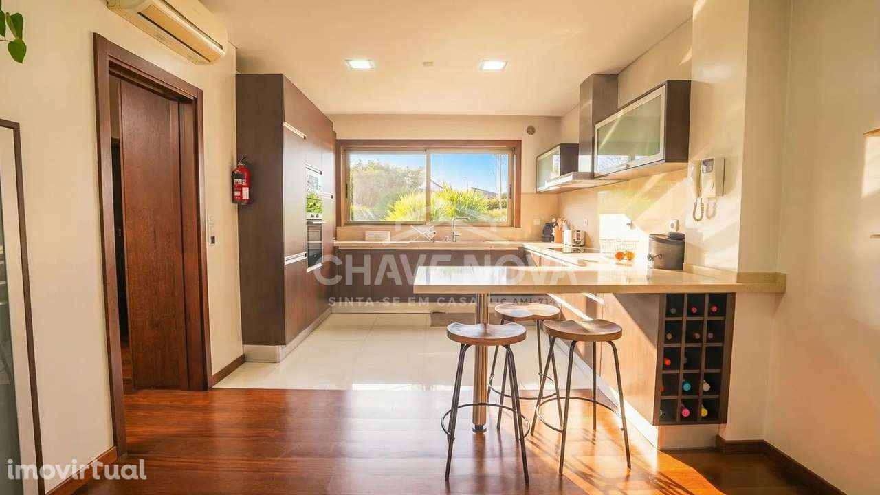 Moradia T3 como nova em Oliveira do Douro, Vila Nova de Gaia - Grande imagem: 2/33